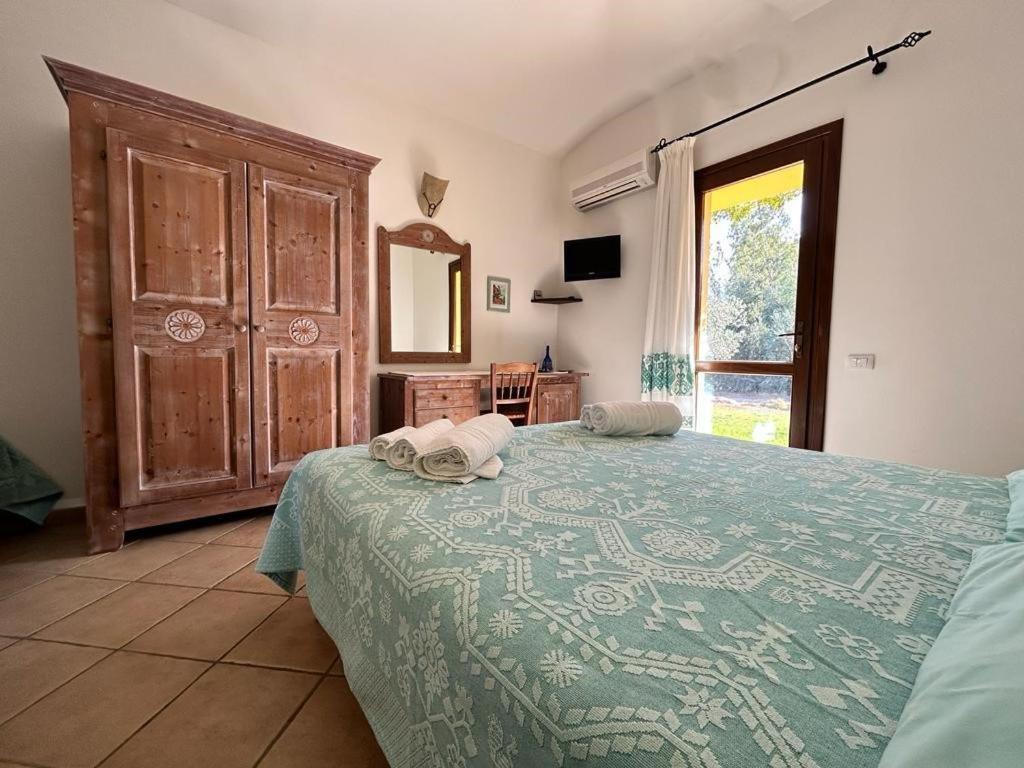 Annunziata  Hotel I Menhirs מראה חיצוני תמונה